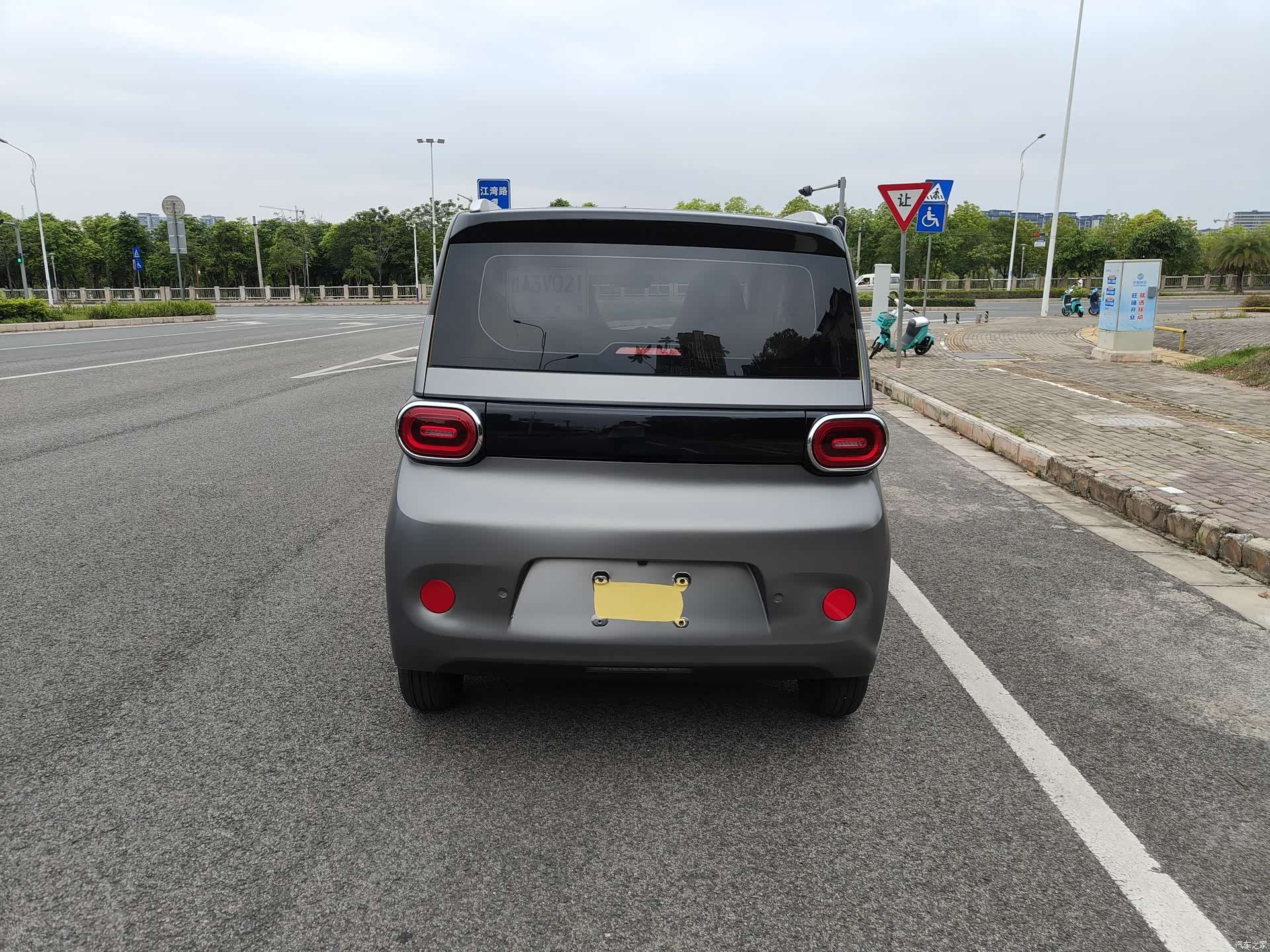 Wuling MINIEV, 2024 7