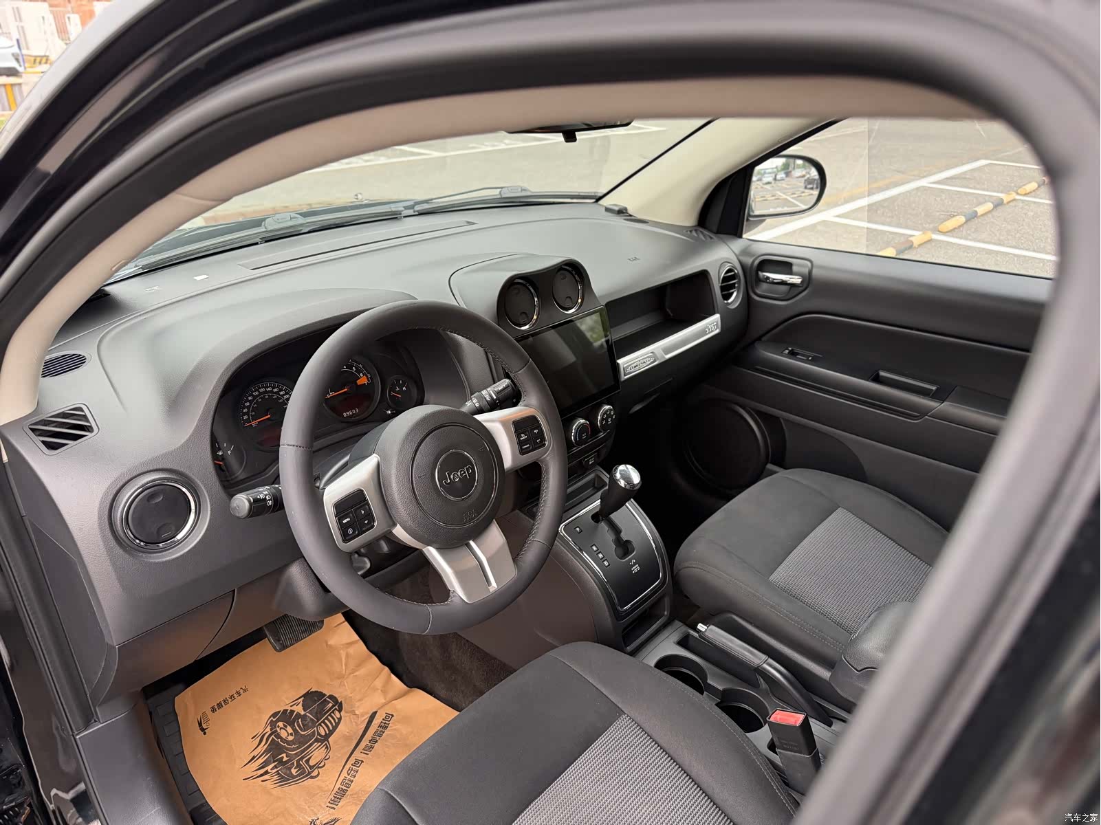 Jeep Compass, 2013 8