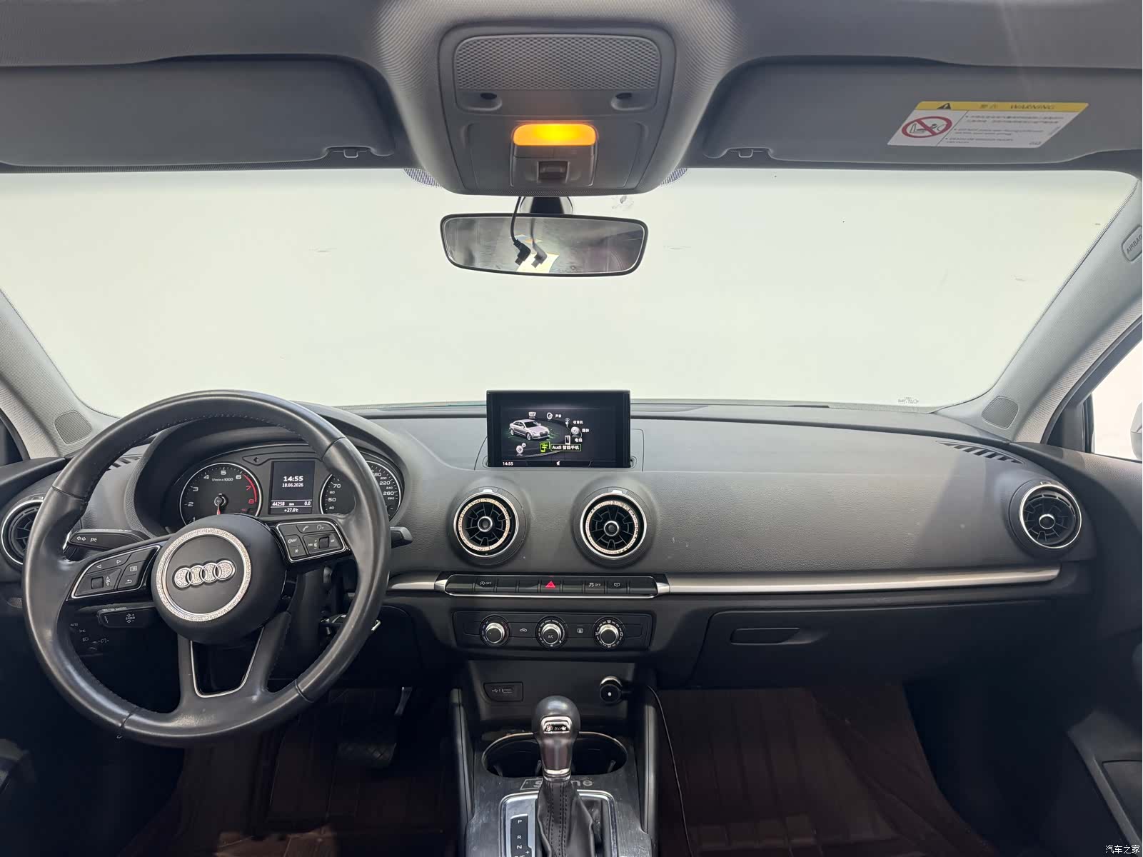 Audi A3, 2020 все фото