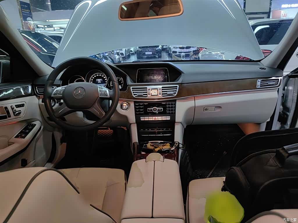 Mercedes-Benz E-Class, 2014 10