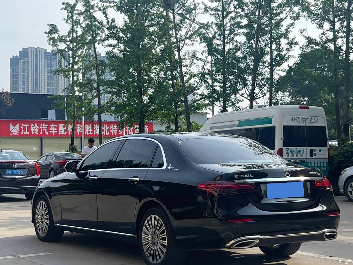 Mercedes-Benz E-Class, 2021 9