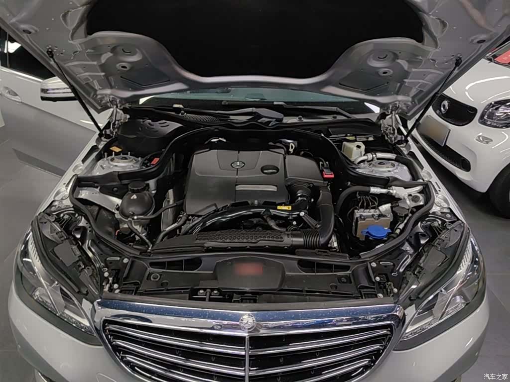 Mercedes-Benz E-Class, 2014 20