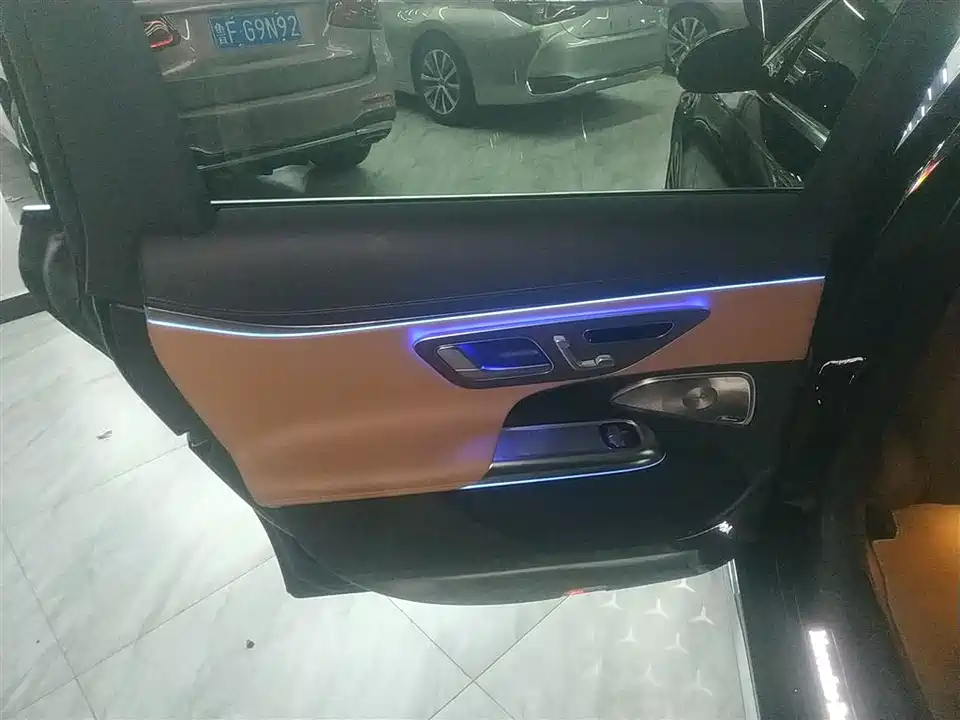 Mercedes-Benz E-class Mercedes-Benz E-class