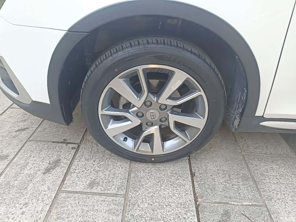 Geely S1, 2019 23