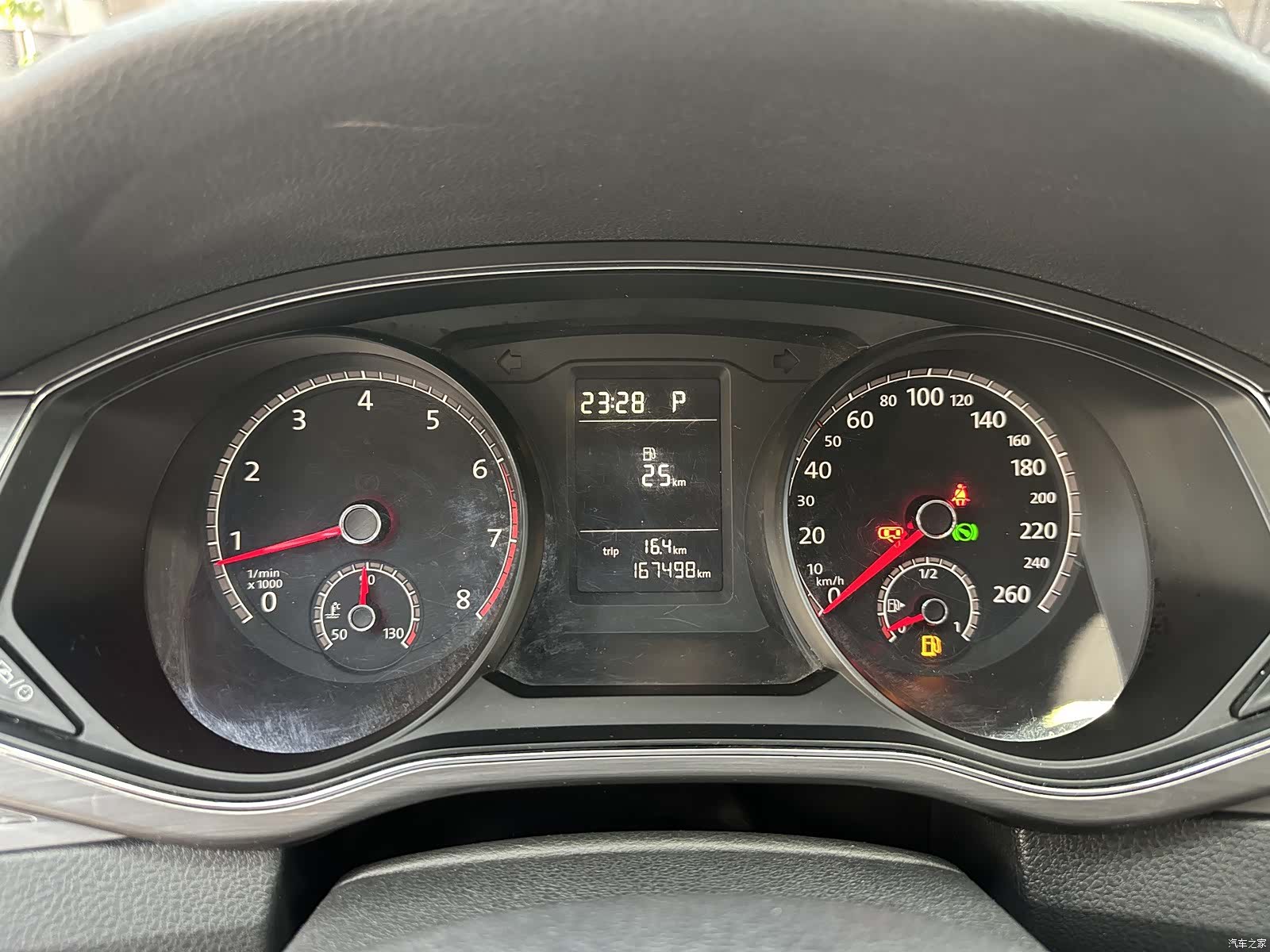 Volkswagen Passat, 2019 12
