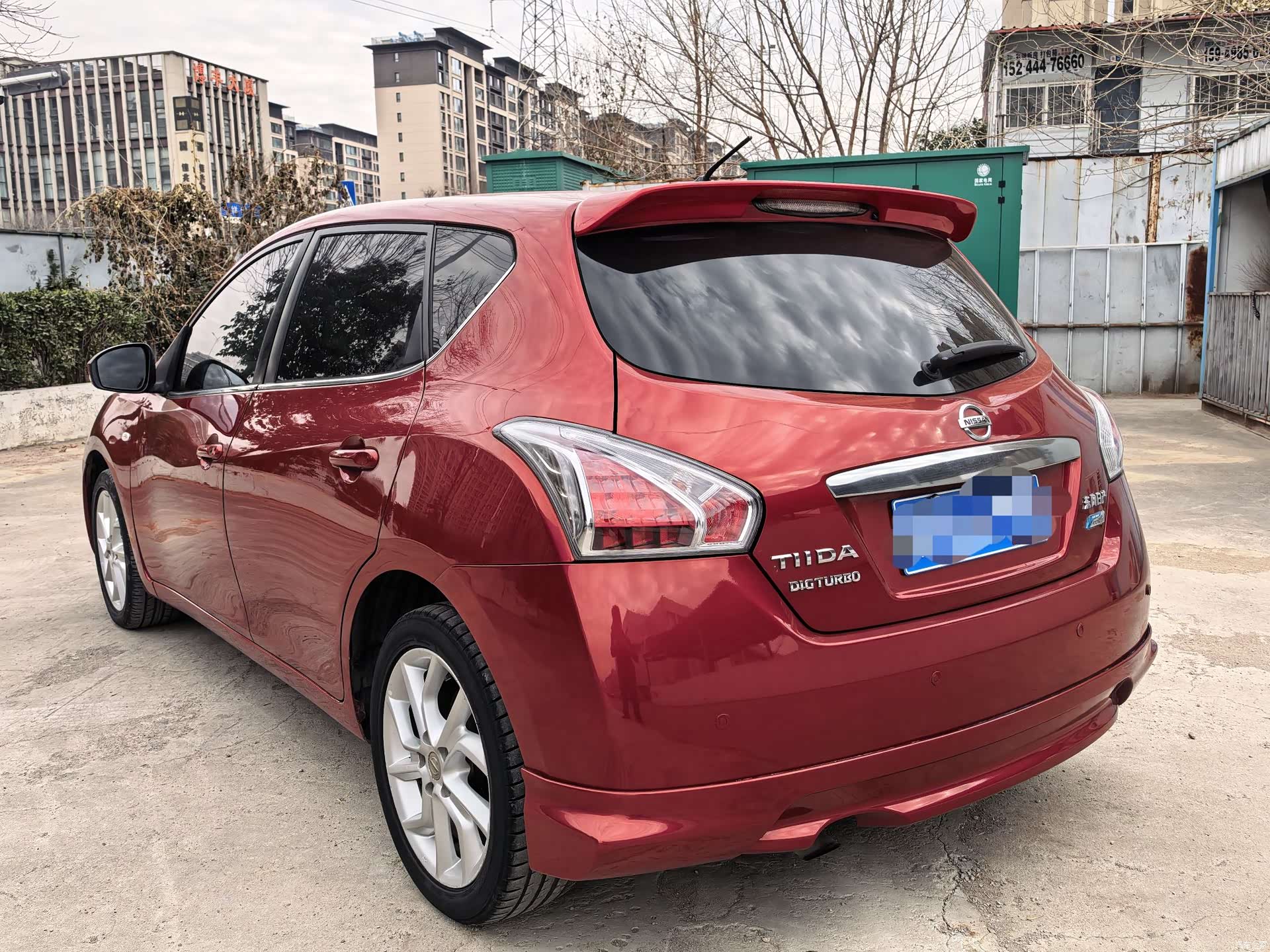 Nissan Tiida, 2012 все фото