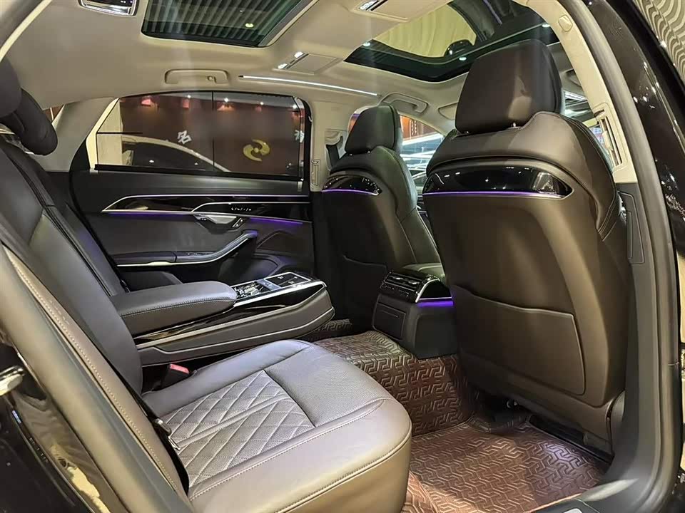 Audi A8 Audi A8