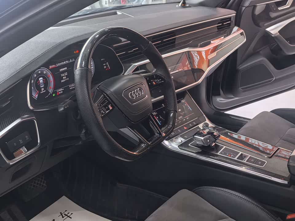 Audi A6L