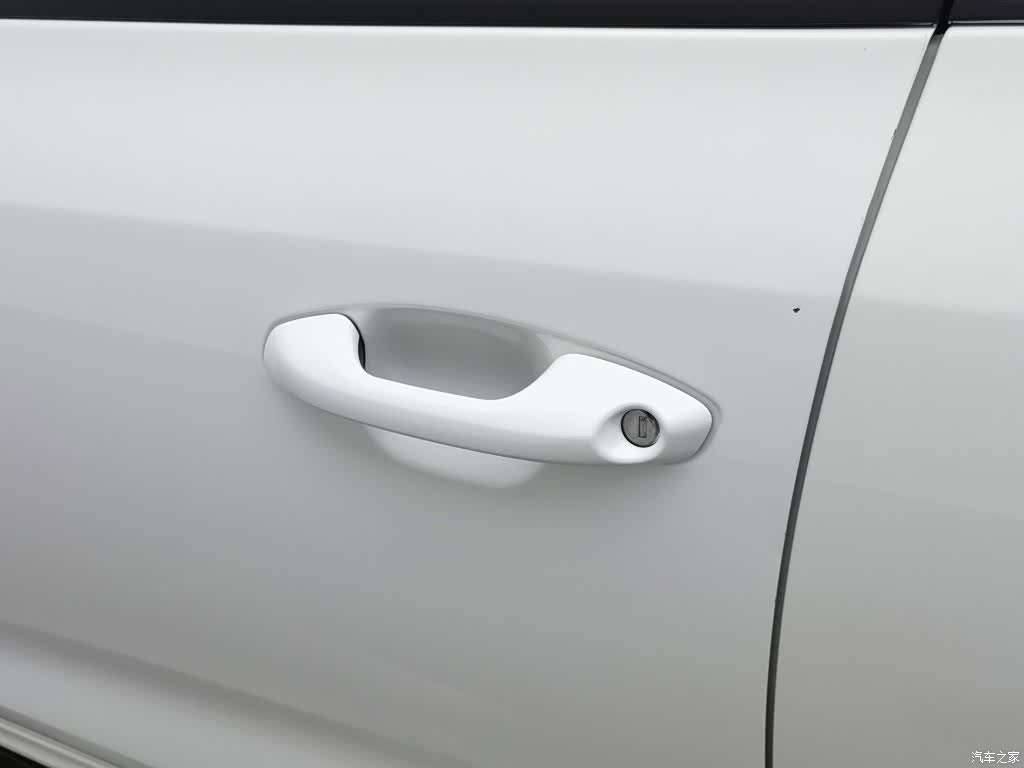 Kia K2, 2018 18