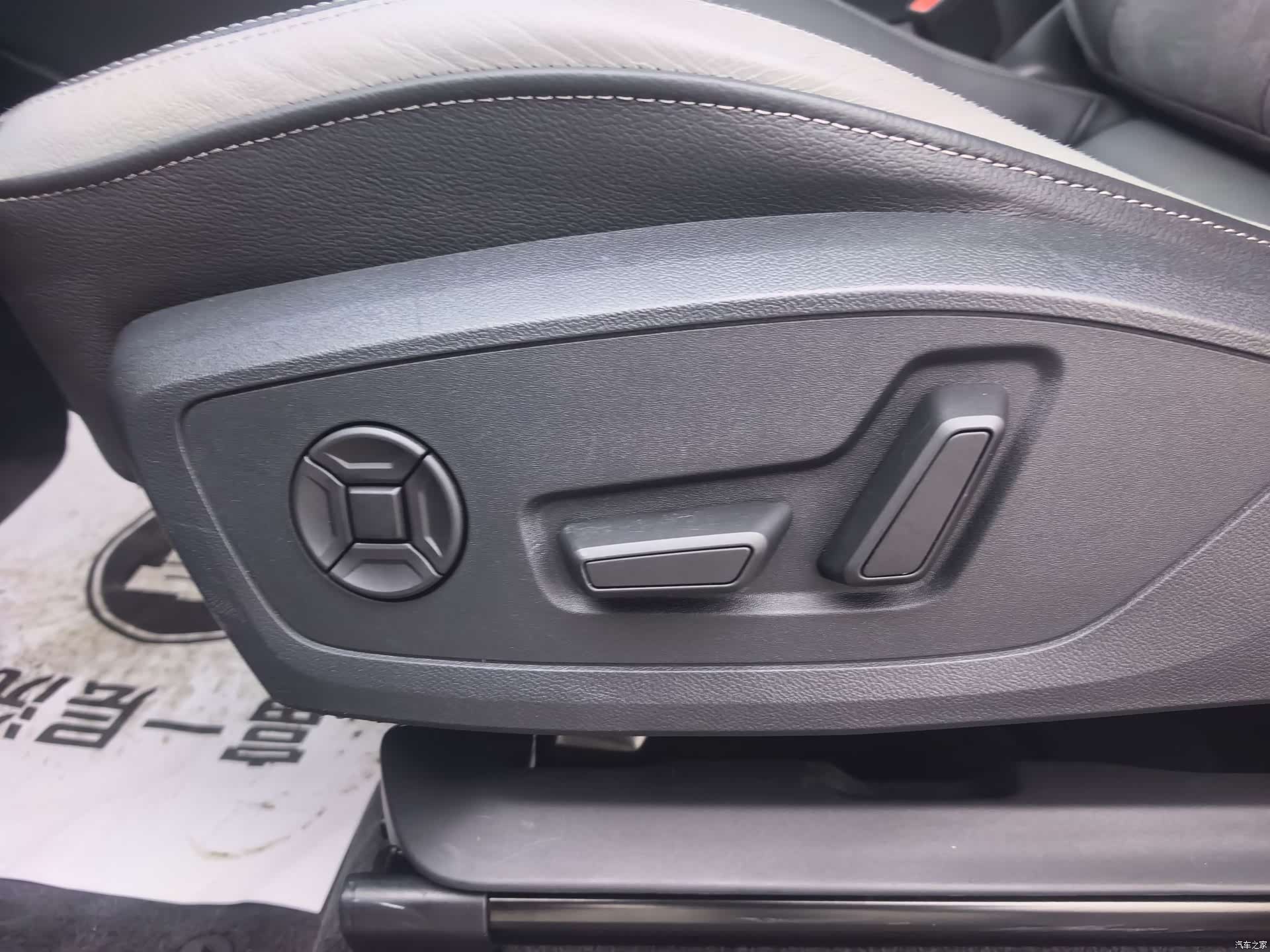 Audi Q3, 2022 все фото