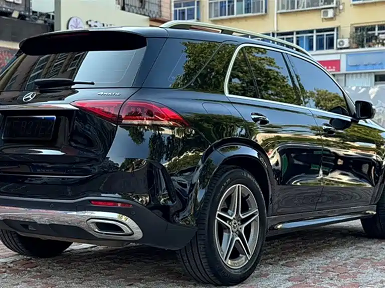 Mercedes-Benz GLE Mercedes-Benz GLE