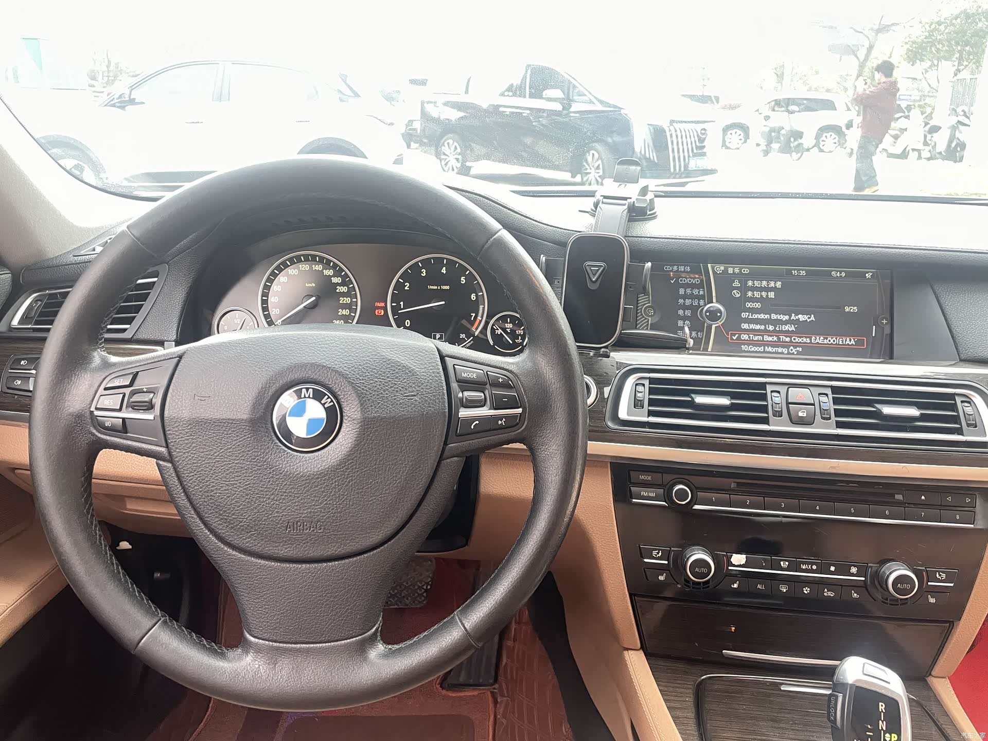 BMW 7 Series, 2012 6