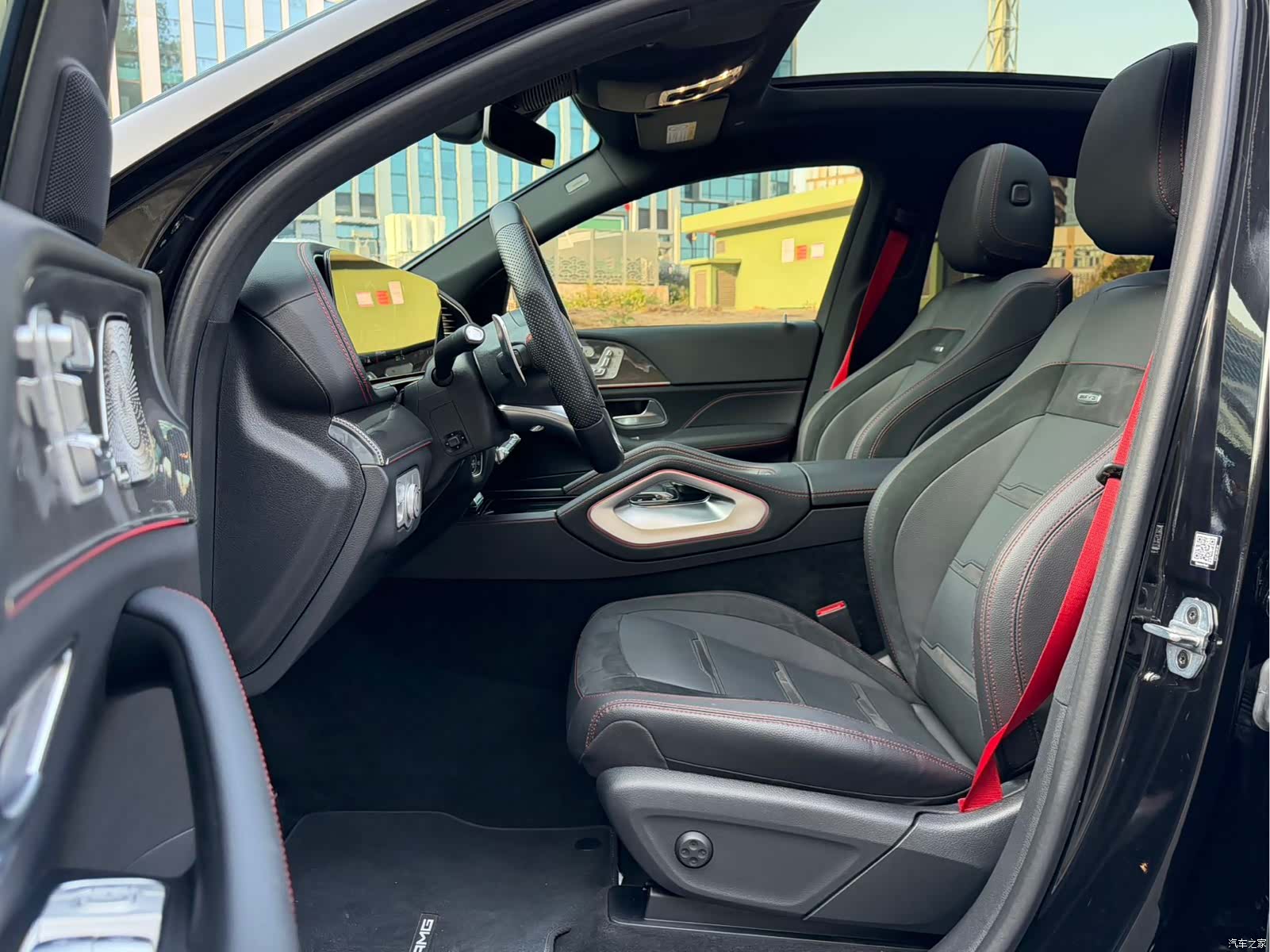 Mercedes-Benz GLE, 2024 все фото