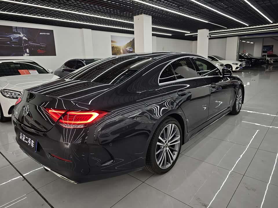Mercedes-Benz CLS