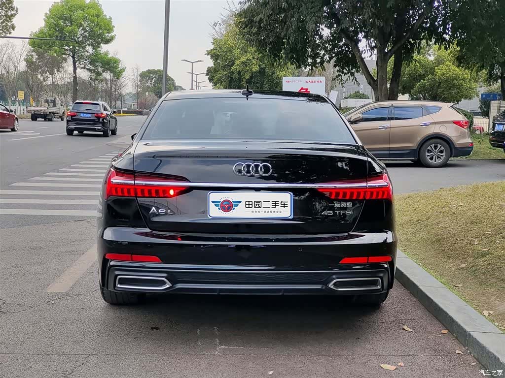 Audi A6L, 2022 все фото