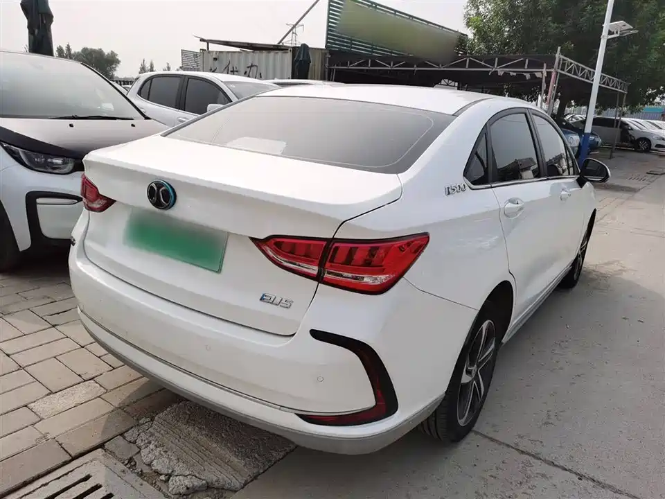 BAIC Beijing EU5 BAIC Beijing EU5