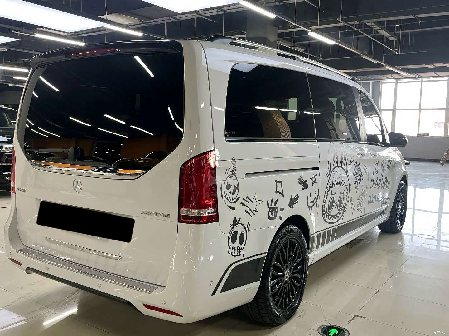 Mercedes-Benz V-Class, 2019 9