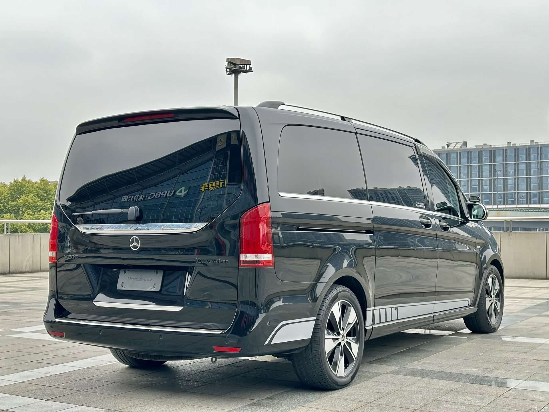 Mercedes-Benz V-Class, 2022 6