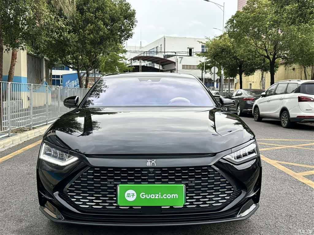 BYD Han, 2022 17