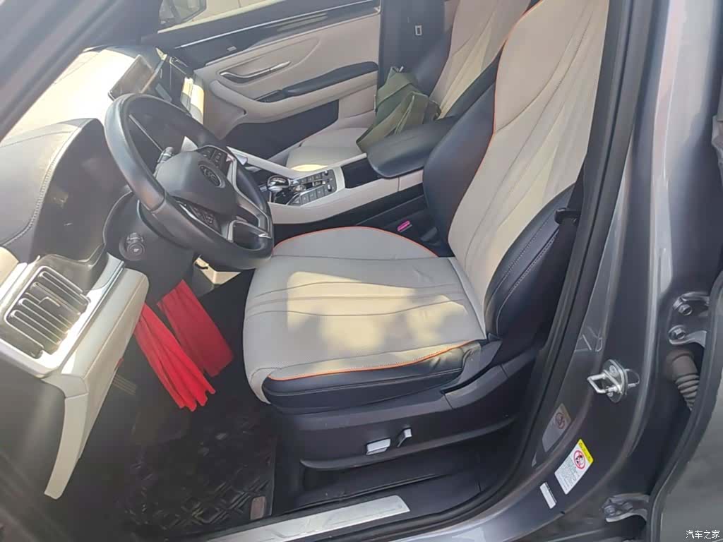BYD Song, 2022 15