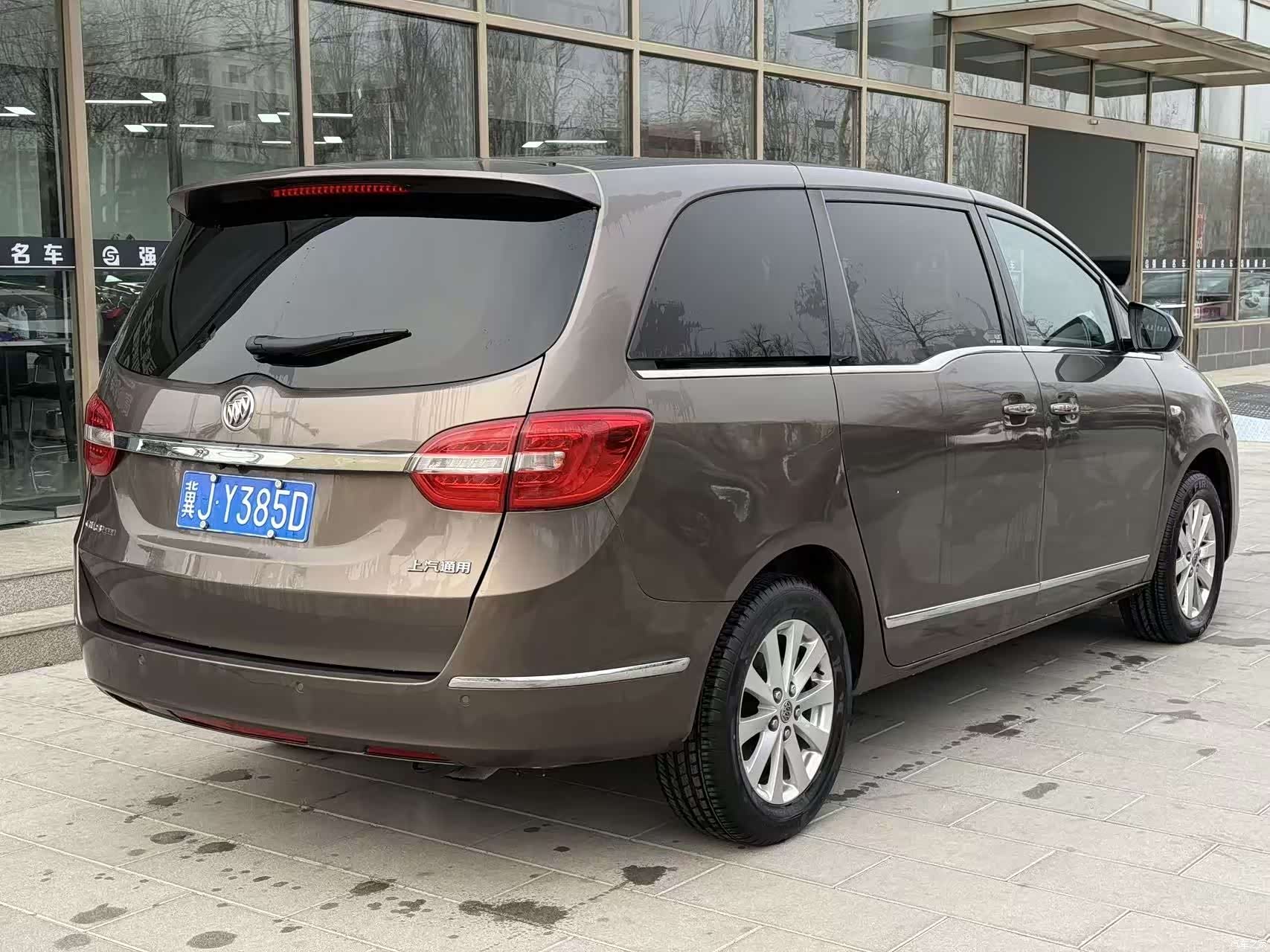 Buick GL8, 2018 6