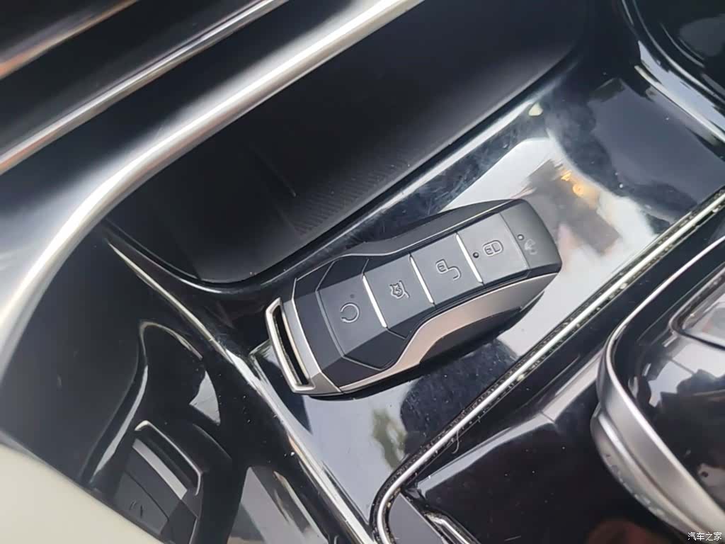 BYD Song, 2022 9