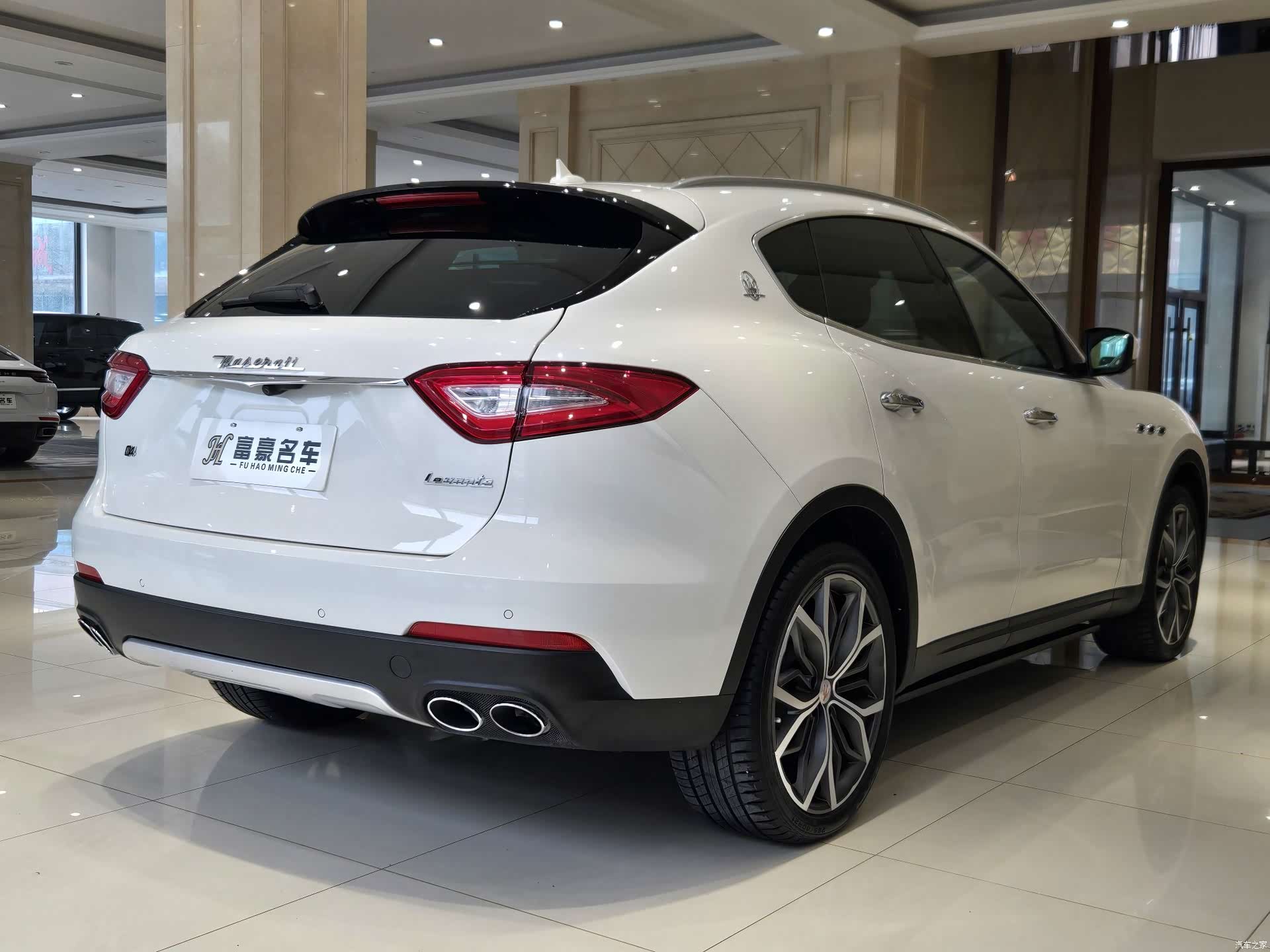 Maserati Levante, 2018 6