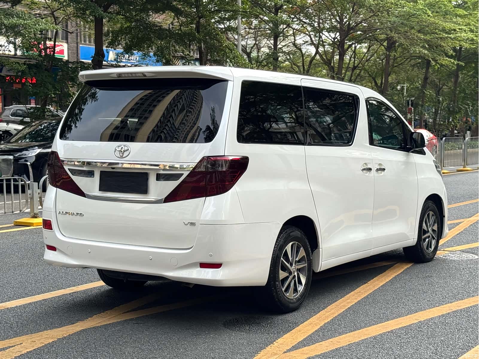 Toyota Alphard, 2014 24