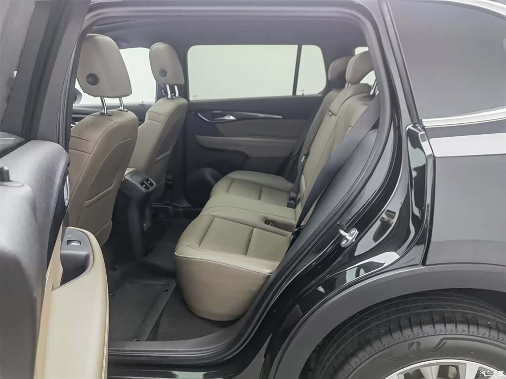 Buick Envision Plus, 2022 15