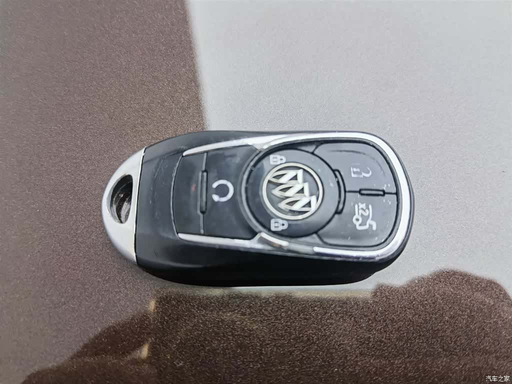 Buick LaCrosse, 2018 19