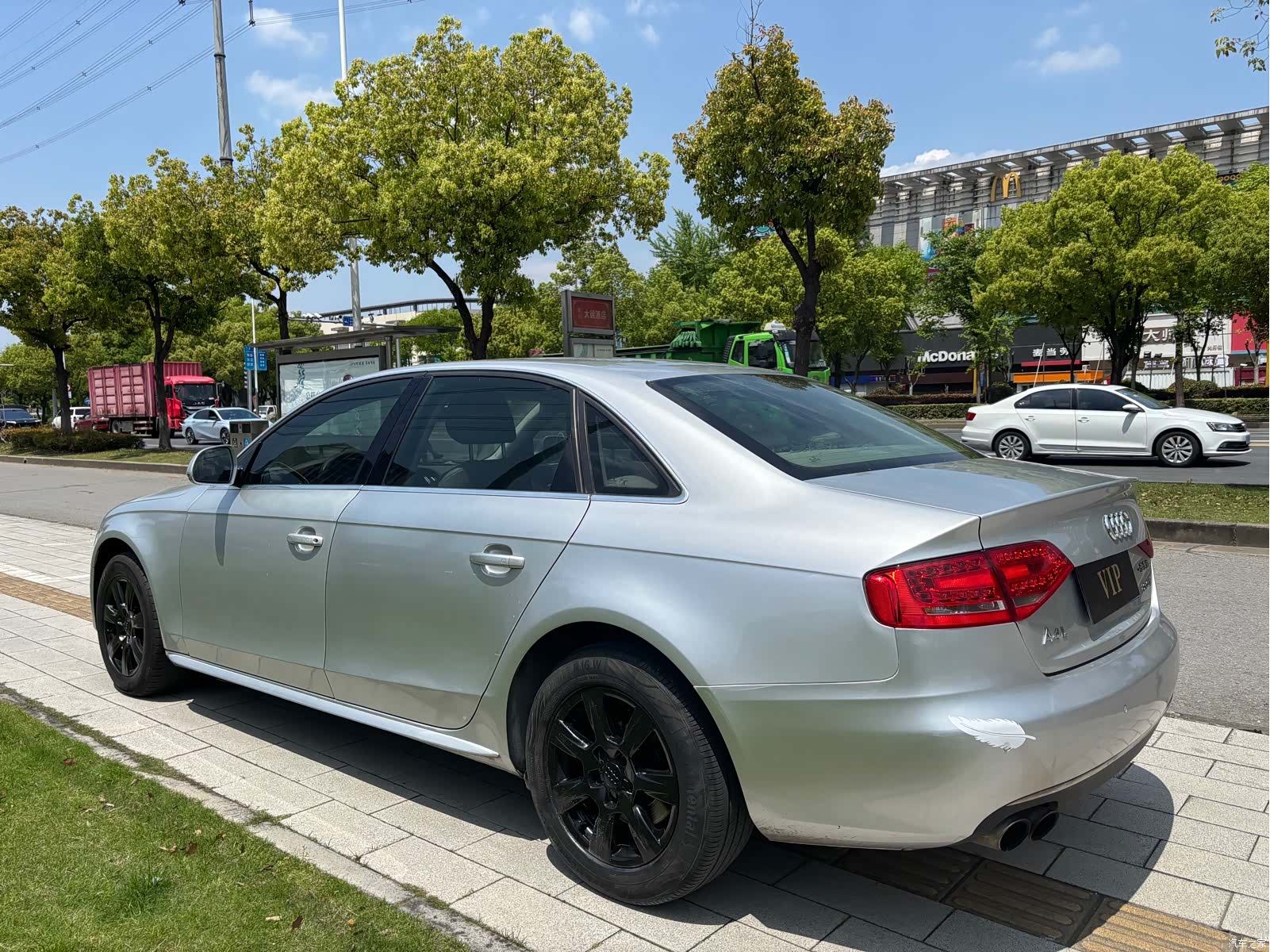 Audi A4L, 2012 8