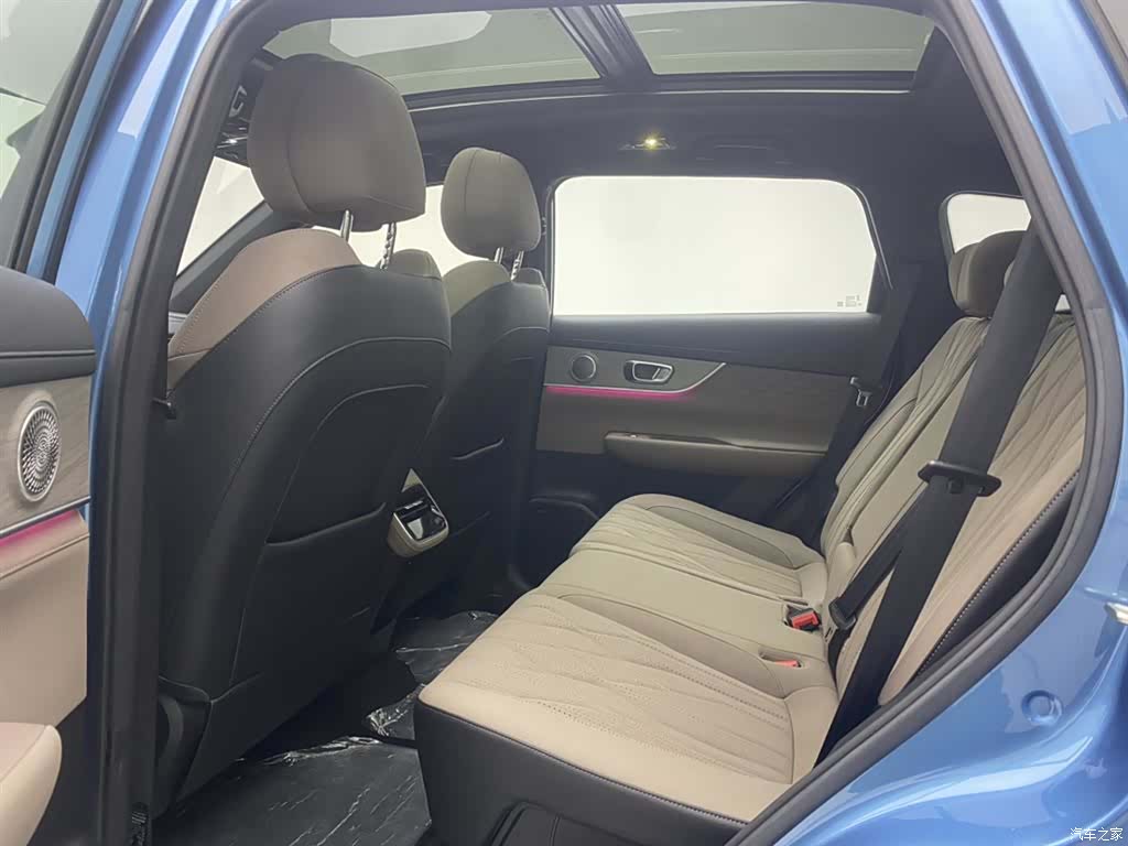 Chery Tiggo 8 Plus, 2025 18