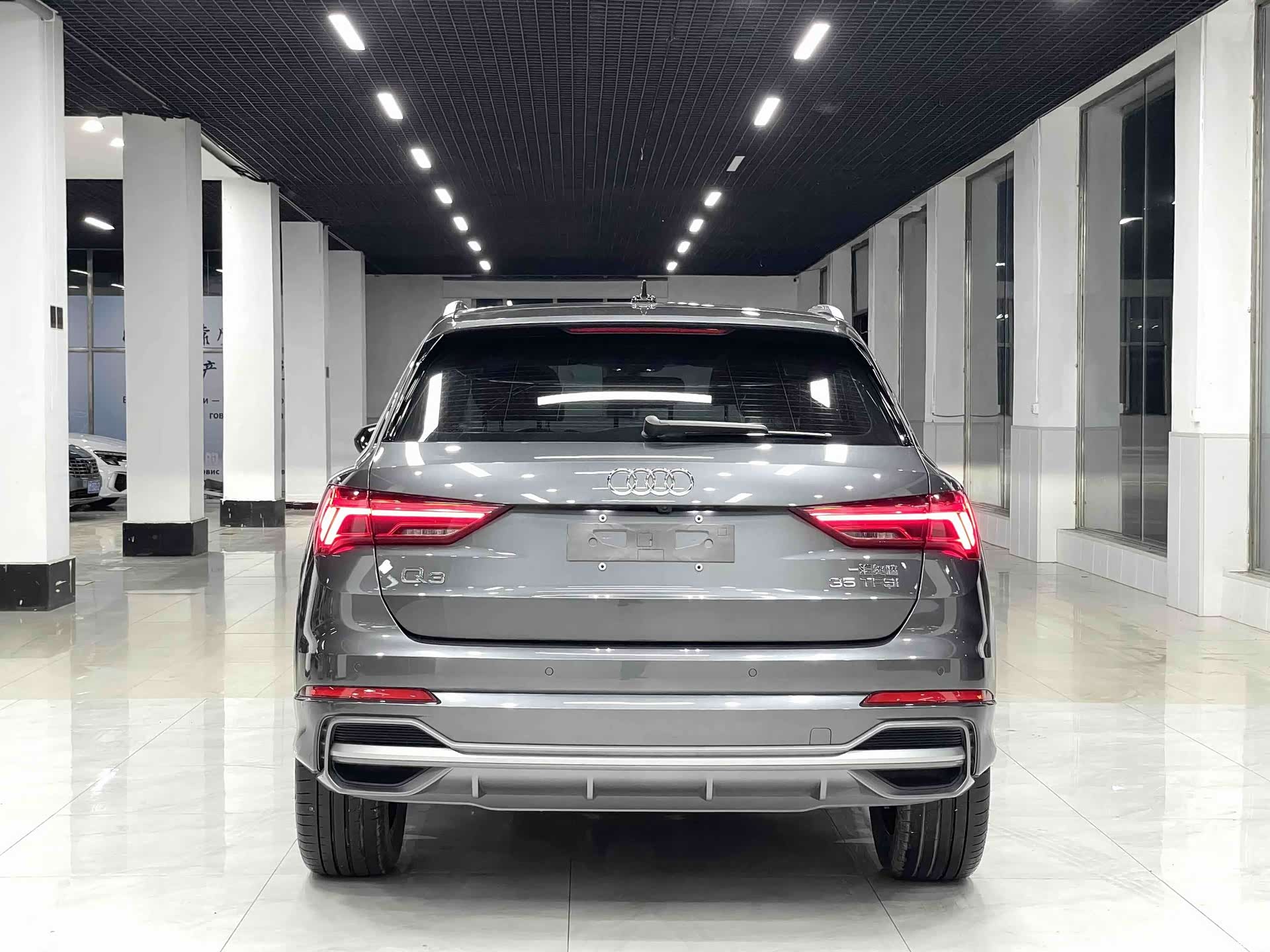 Audi Q3, 2023 все фото