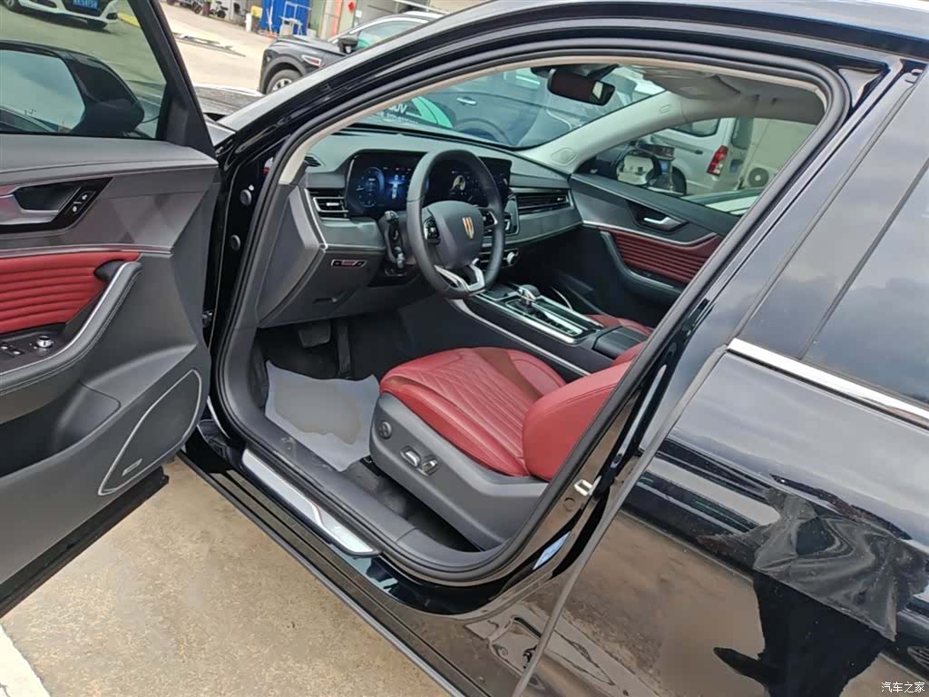 Hongqi HS5, 2024 23