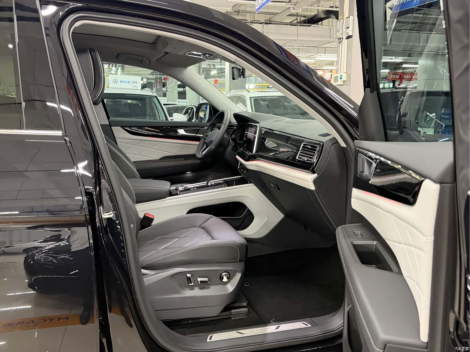 Volkswagen Teramont, 2025 15