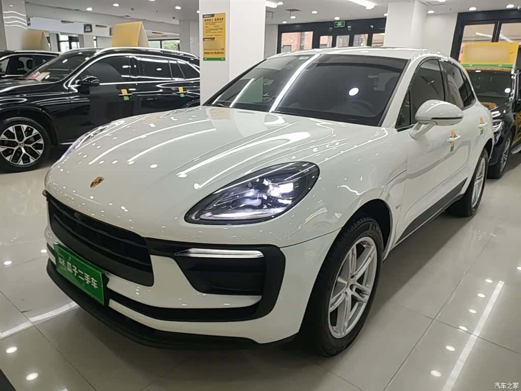 Porsche Macan, 2022 1