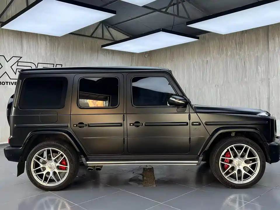 Mercedes-Benz G-class