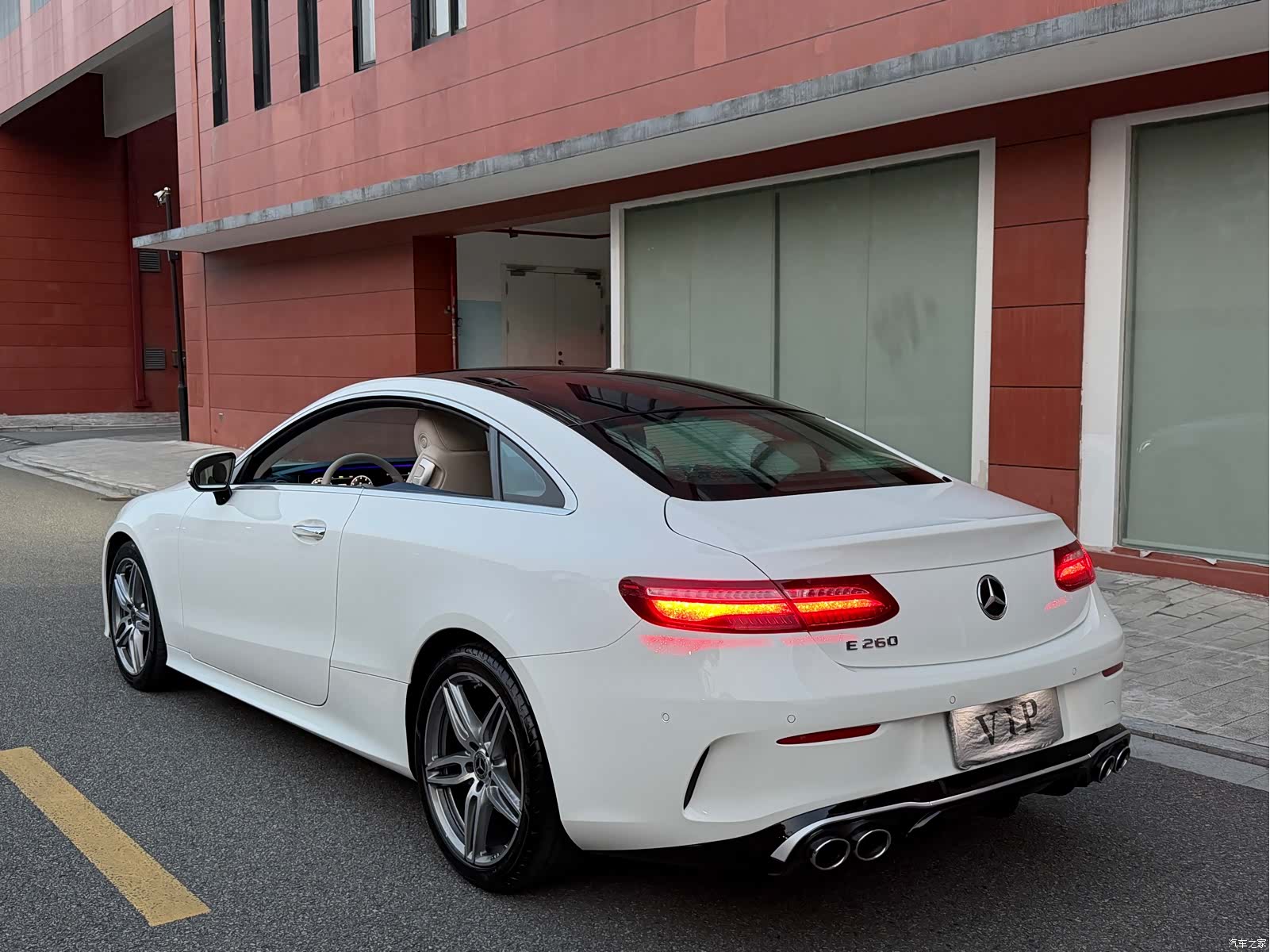 Mercedes-Benz E-Class, 2020 27