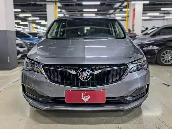 Buick GL6 2018 18T 6 seats Люкс