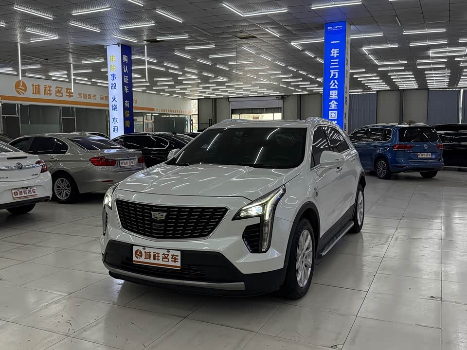 Cadillac XT4