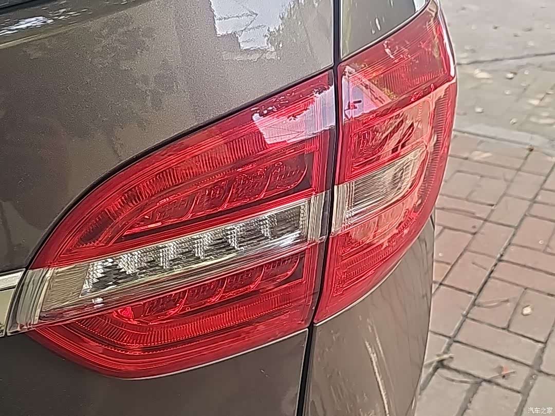 Buick GL8, 2018 6