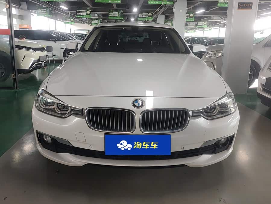 BMW 3 Series 2018, фото 2