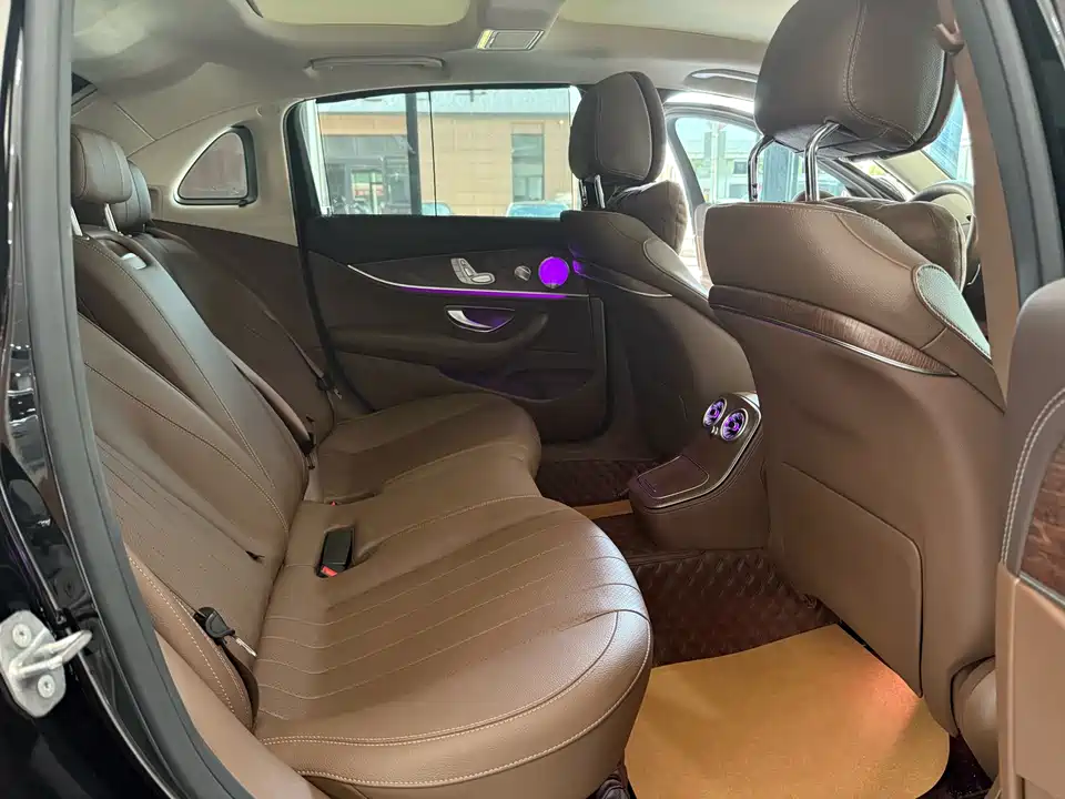 Mercedes-Benz E-class Mercedes-Benz E-class