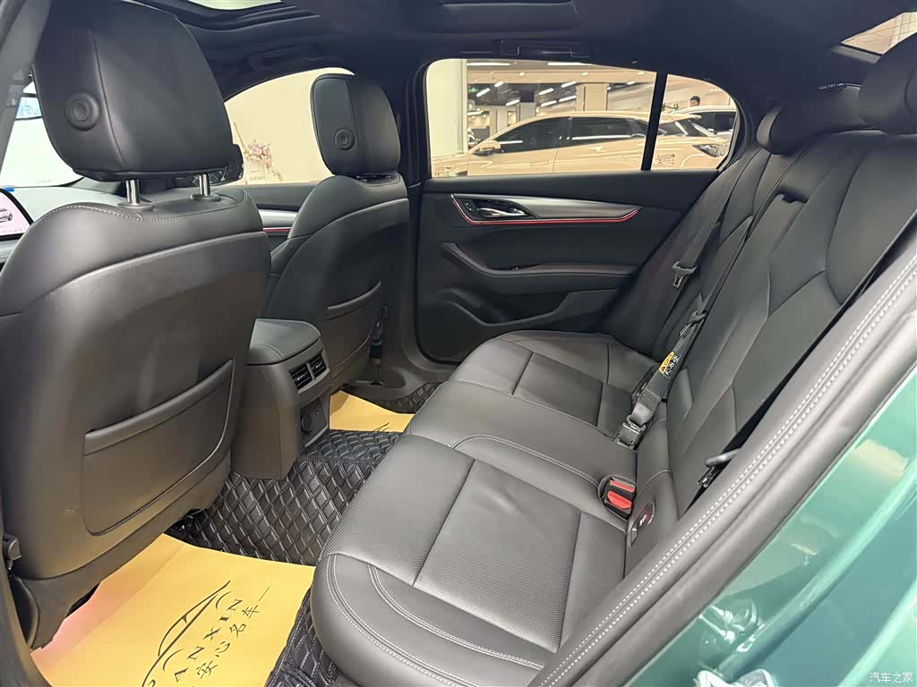 Cadillac CT5, 2025 9