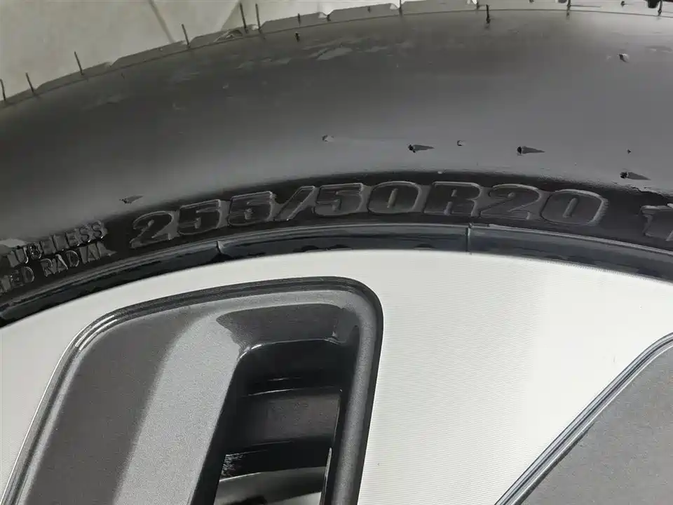 AITO Ask the world M7