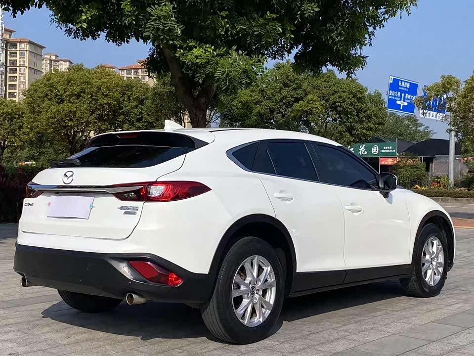 Mazda CX-4