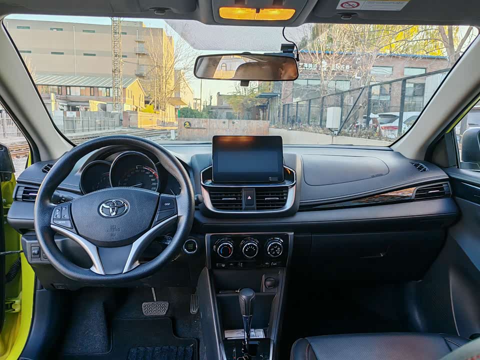 Toyota YARiS L Zhixuan