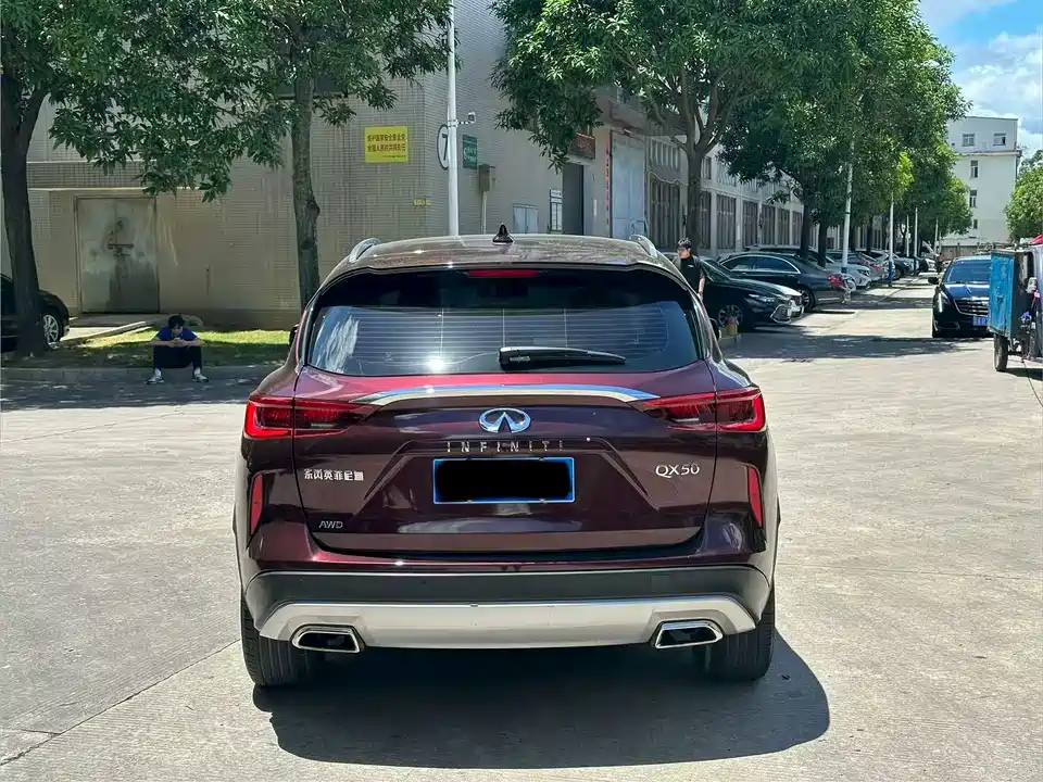 Infiniti QX50