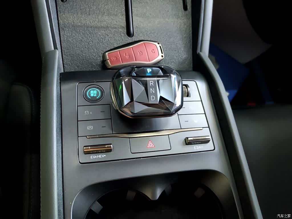 BYD Qin, 2025 14