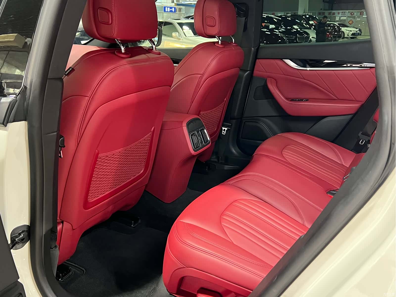 Maserati Levante, 2020 21